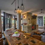 Villa Stara Pravda *